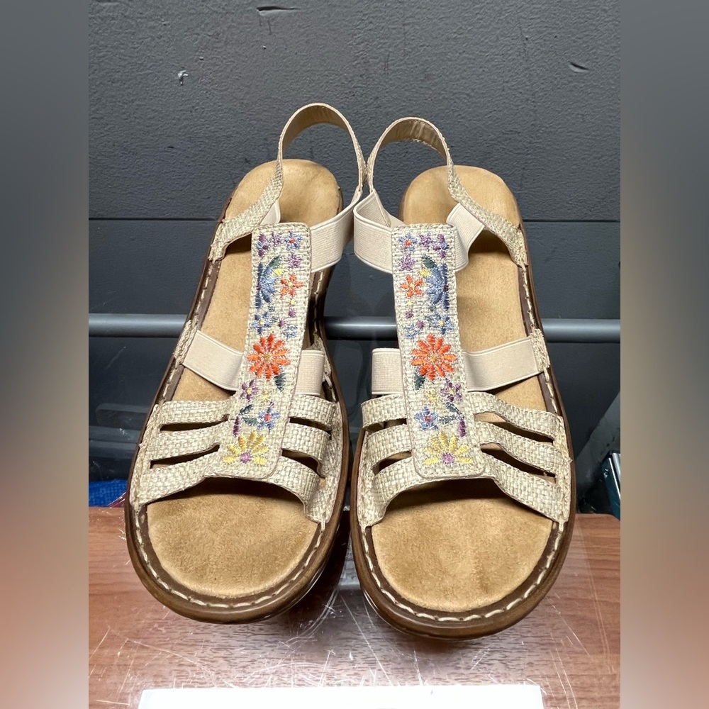 Rieker Floral Embroidered Beige Sandals